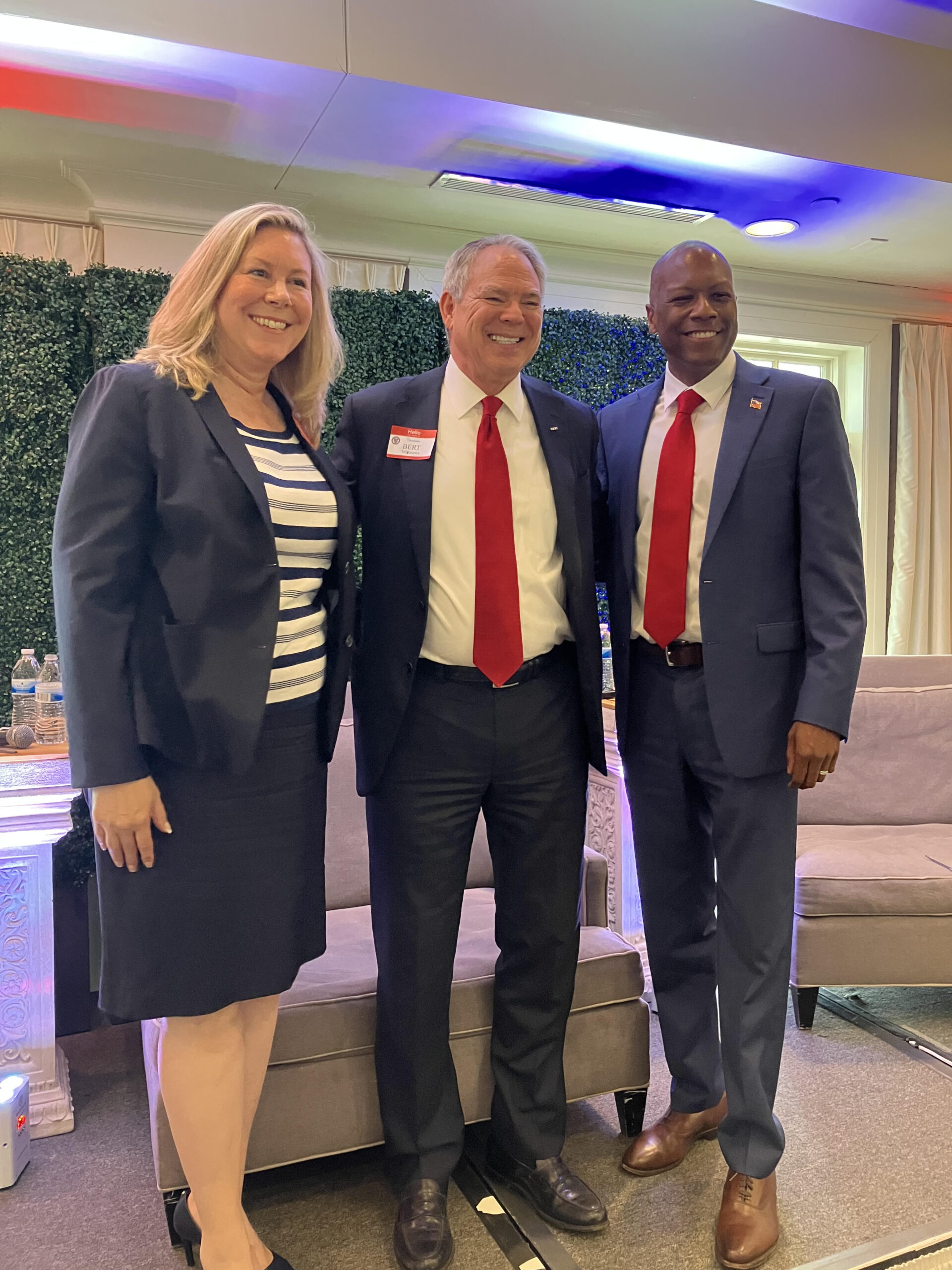 Summary of June 6 Senate Candidate Debate Hosted by Loudoun County Republican Committee
